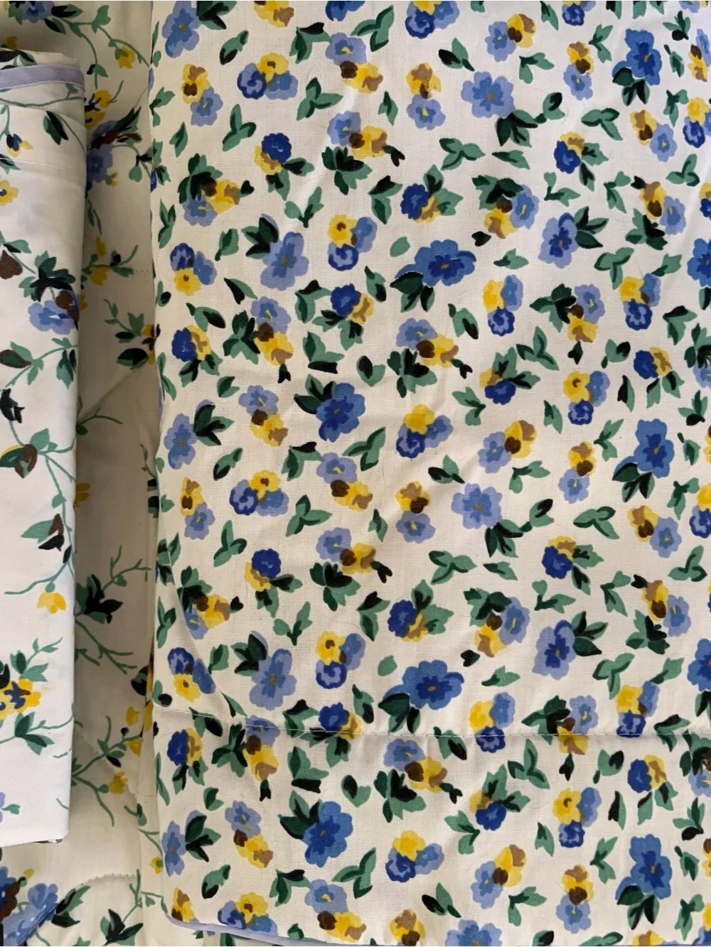 Vintage Laura Ashley polyanthus floral, twin comforter set plus sheets six piece